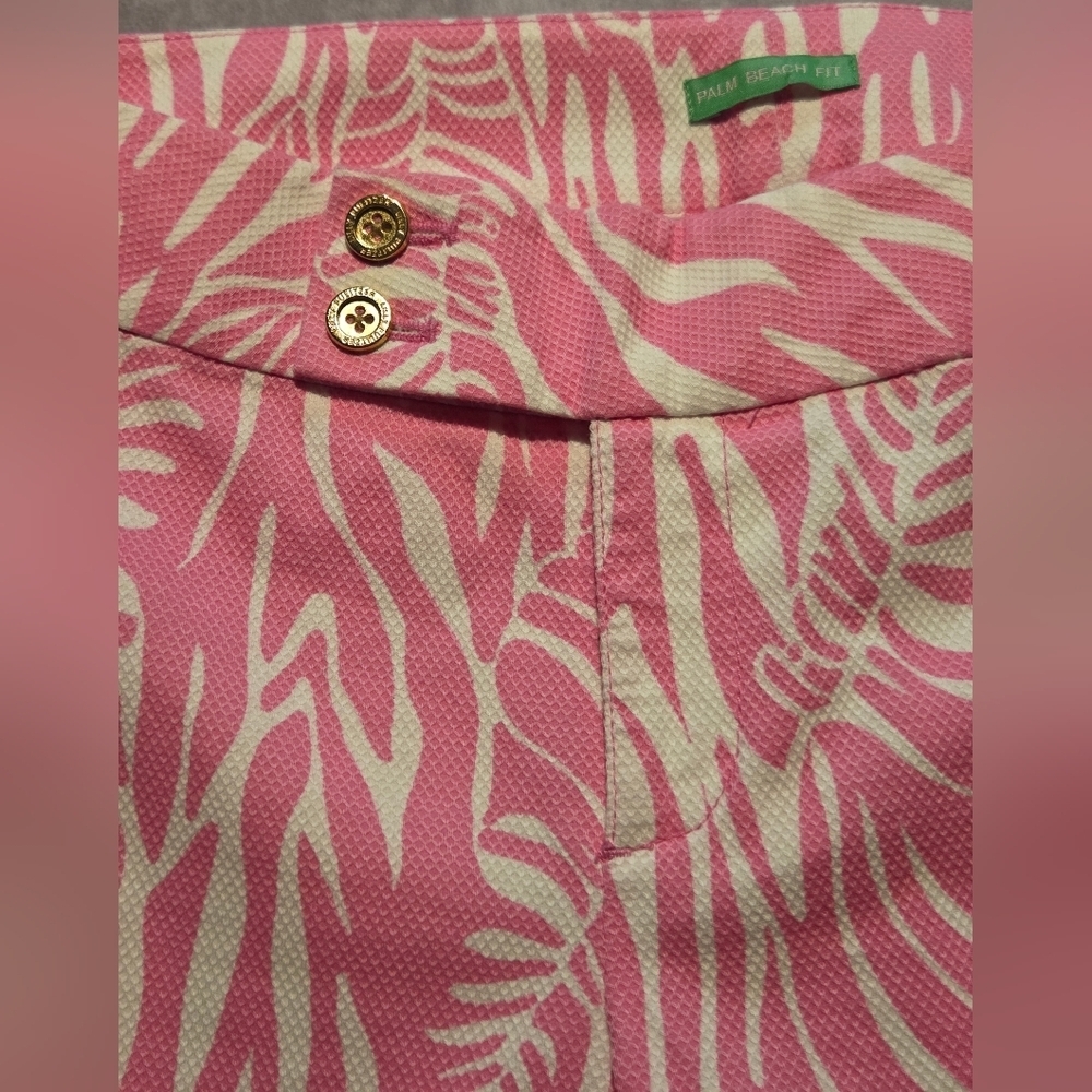 Lilly Pulitzer Palm Beach Fit Cropped Pants Pink Palm Sz 4 Gold Button Preppy - Picture 3 of 12